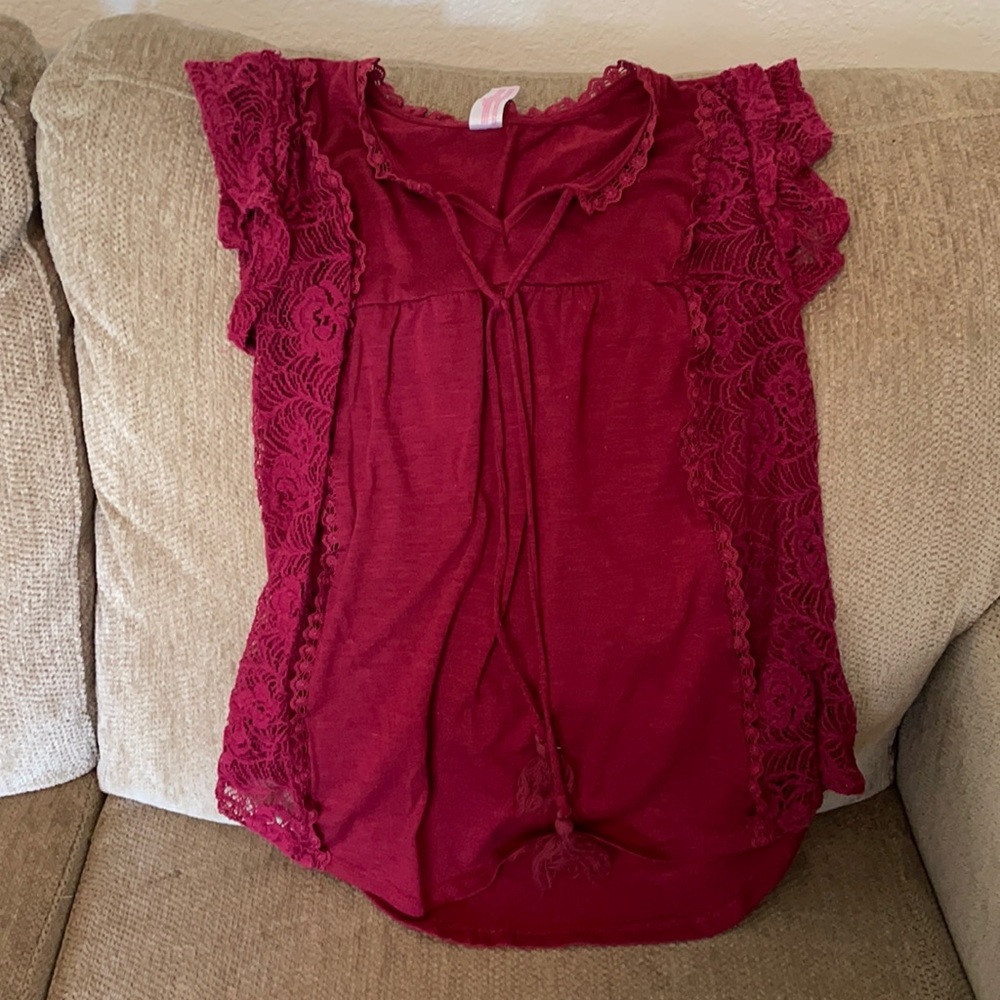 Burgundy shirt with lace